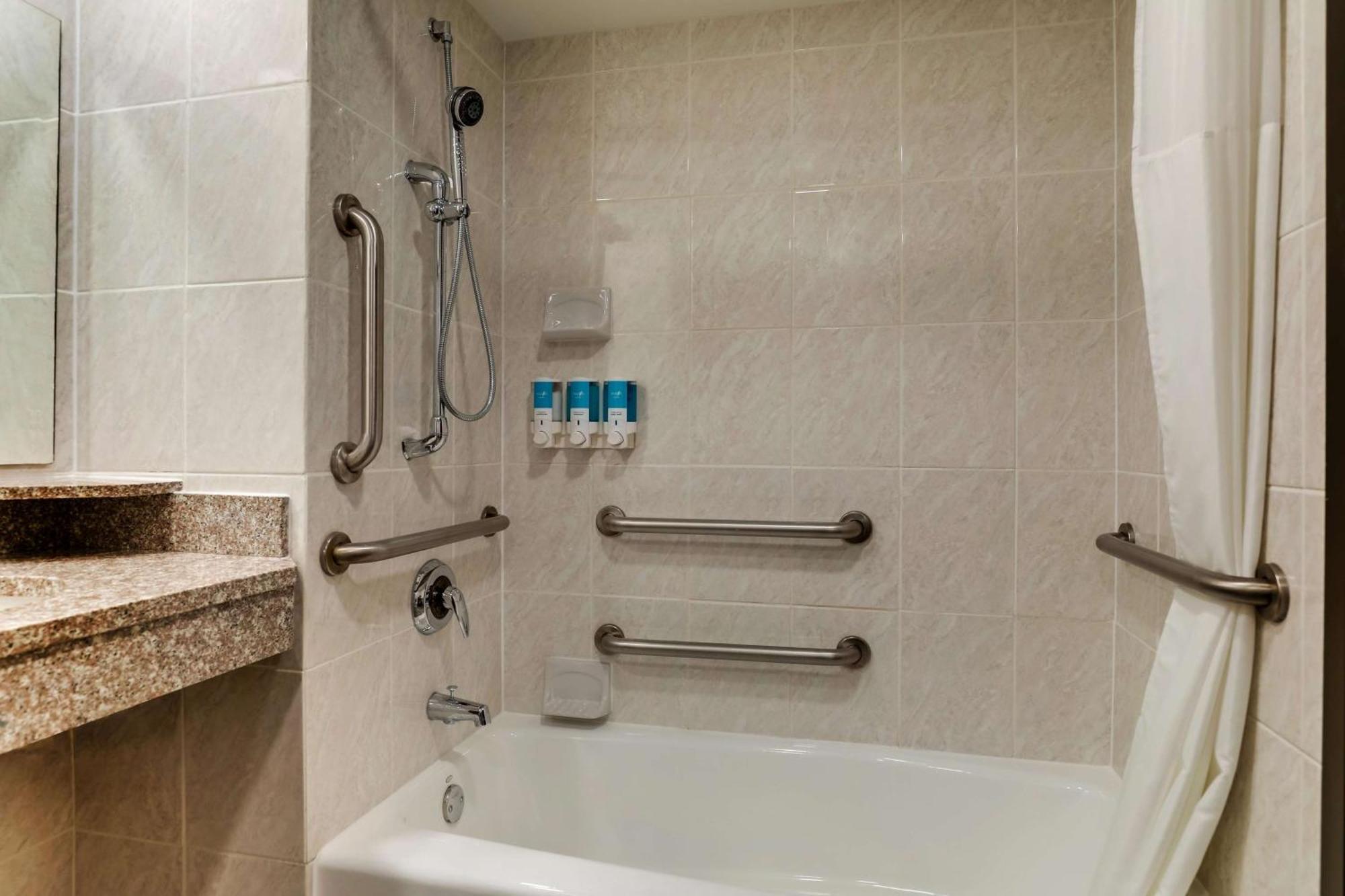 Drury Inn & Suites Columbus Dublin Εξωτερικό φωτογραφία